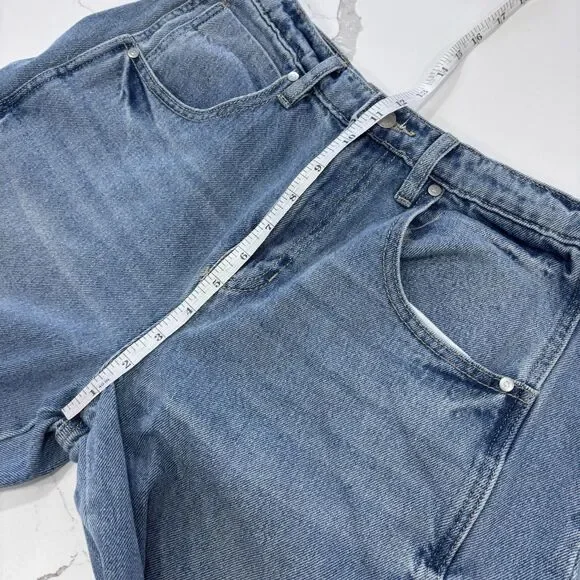 Austin Landing Barrel Jeans Womens Size 9 Light Wash High Rise Trendy Denim - Picture 5 of 7